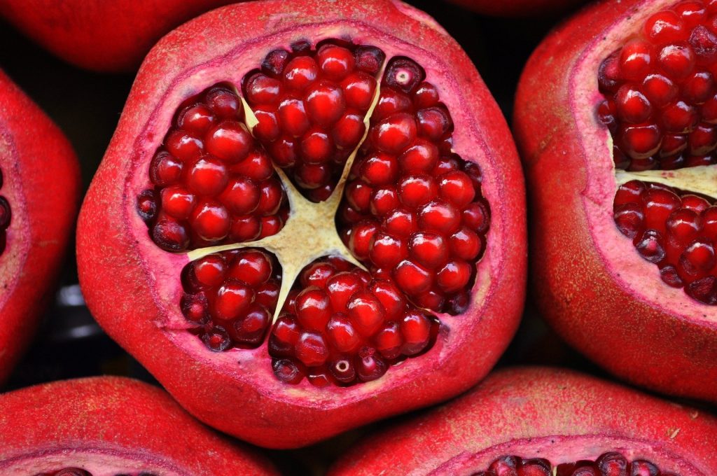 أكثر 100 طعام صحي! 20 فوائد الرمان
